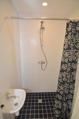 Room 4, Kaunas Pramonės ave. 77 - 5