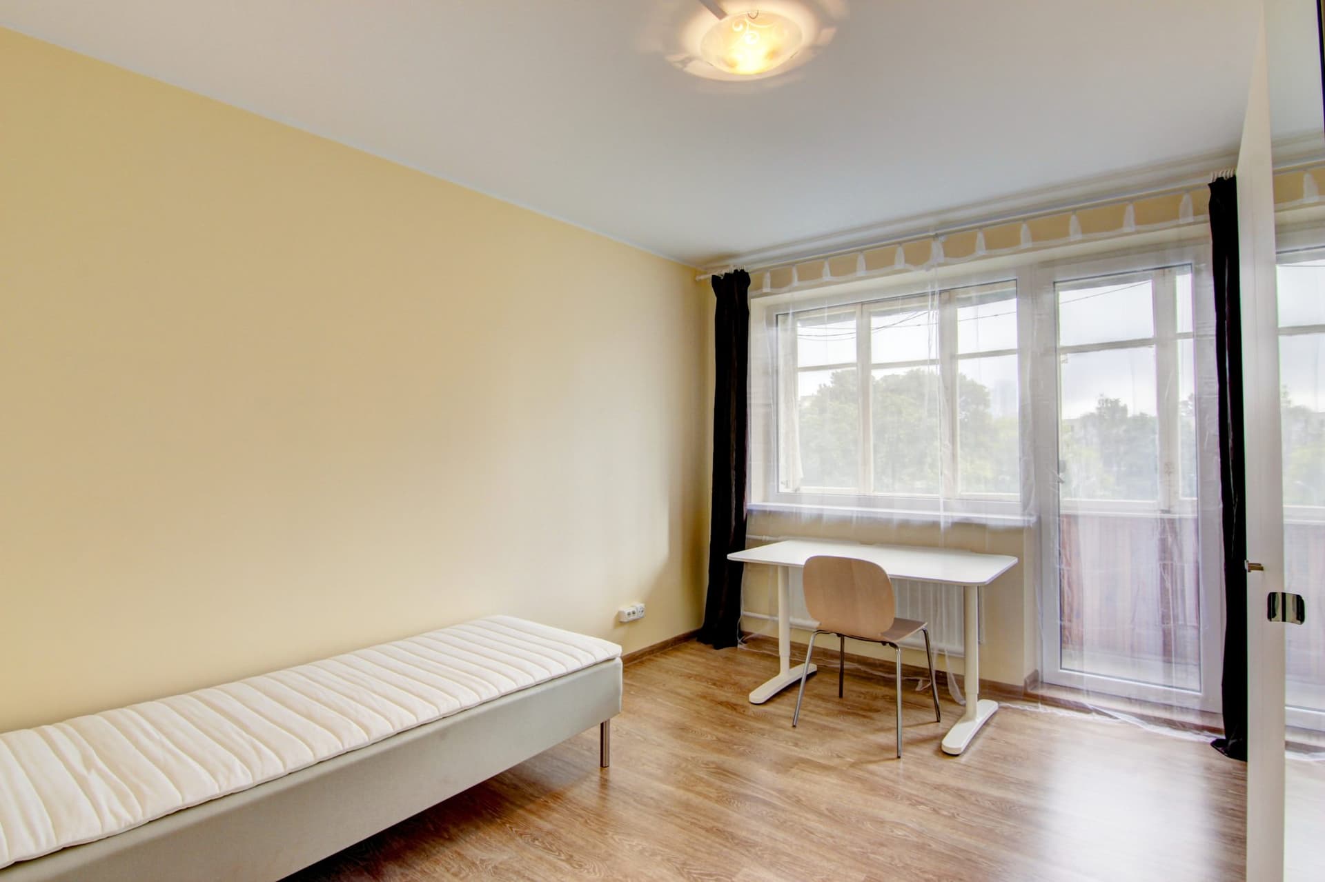 Room 3, Vilnius Savanorių ave. 48