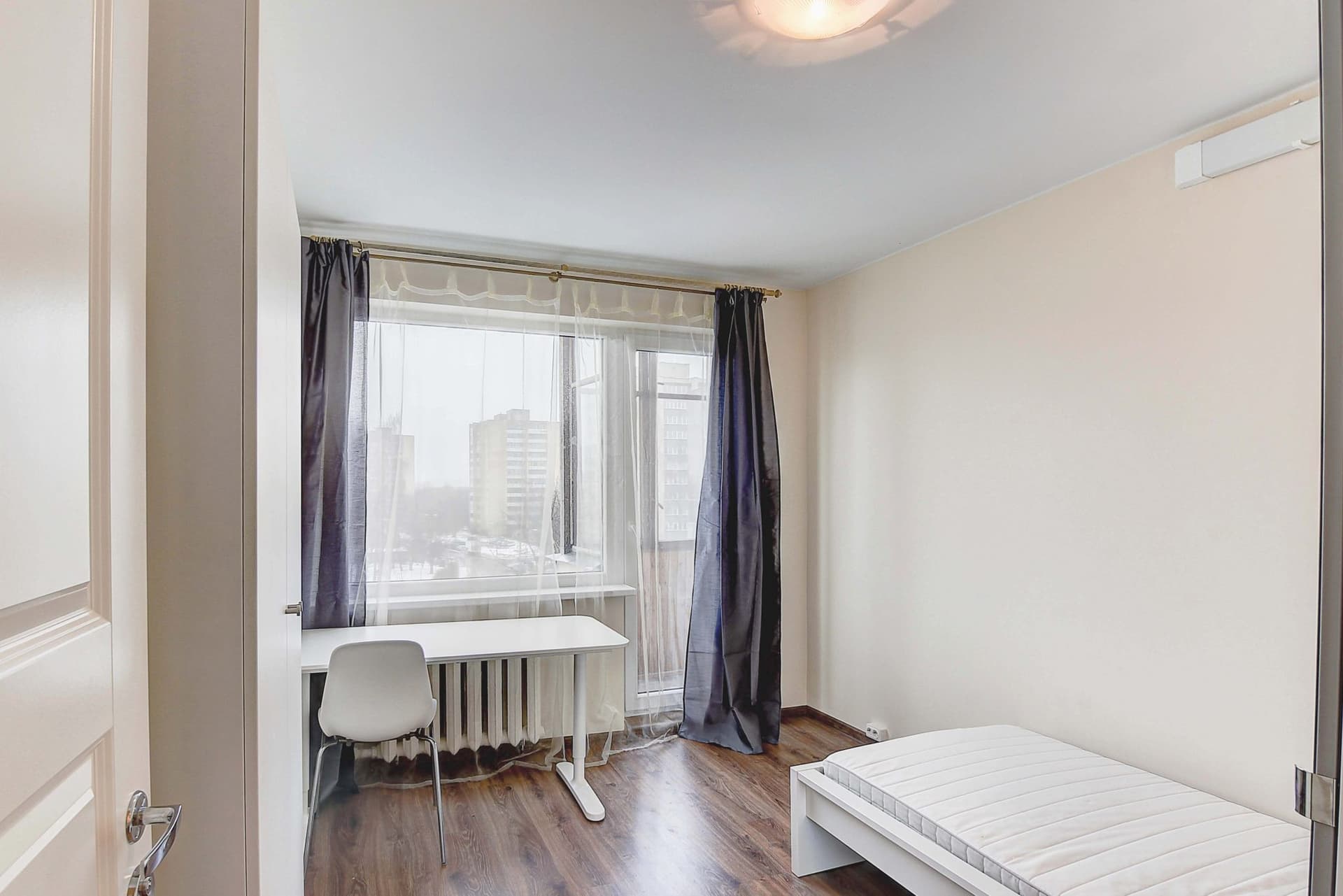 Room 1, Vilnius Žirmūnų str. 115