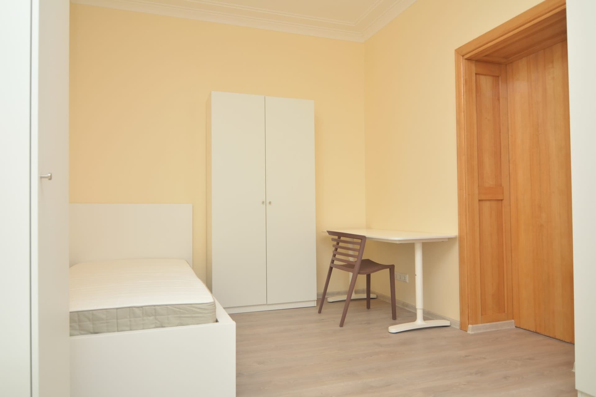 Room 3, Kaunas S. Daukanto str. 3