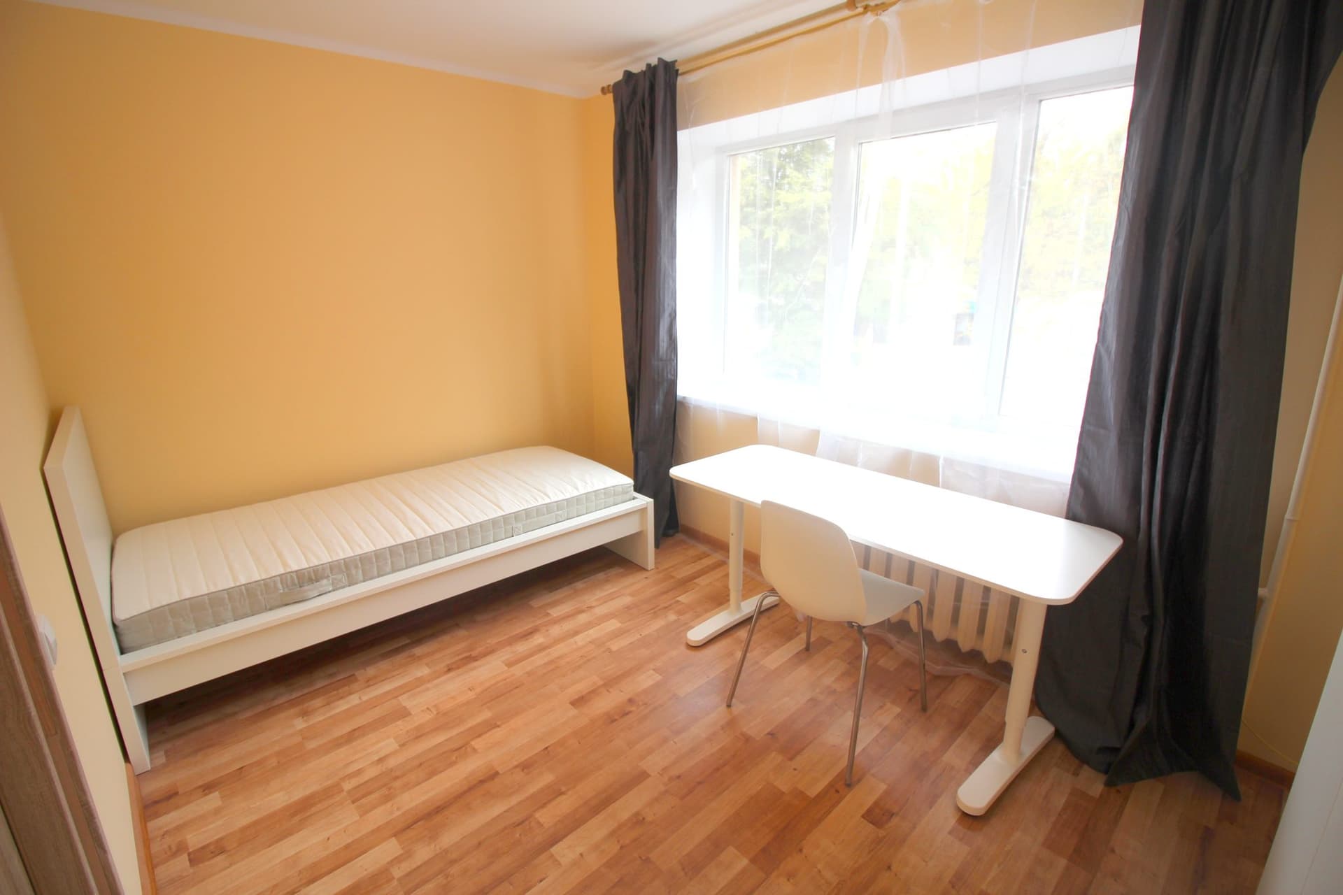 Room 2, Kaunas Vytauto ave. 9