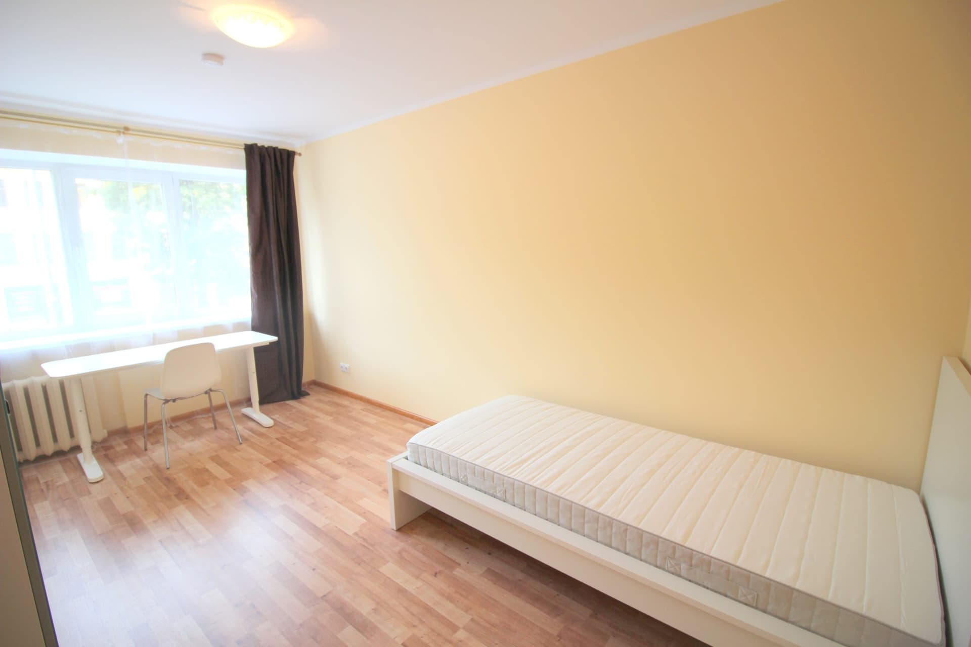 Room 3, Kaunas Vytauto ave. 9